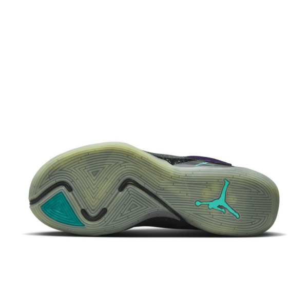 JORDAN LUKA 2 BLACK GRAND PURPLE AURORA - Imagen 6
